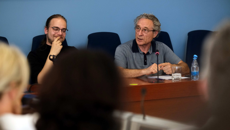 Branimir Štrukelj in prodekan študent Andraž Fink (foto: Janez Zalaznik)